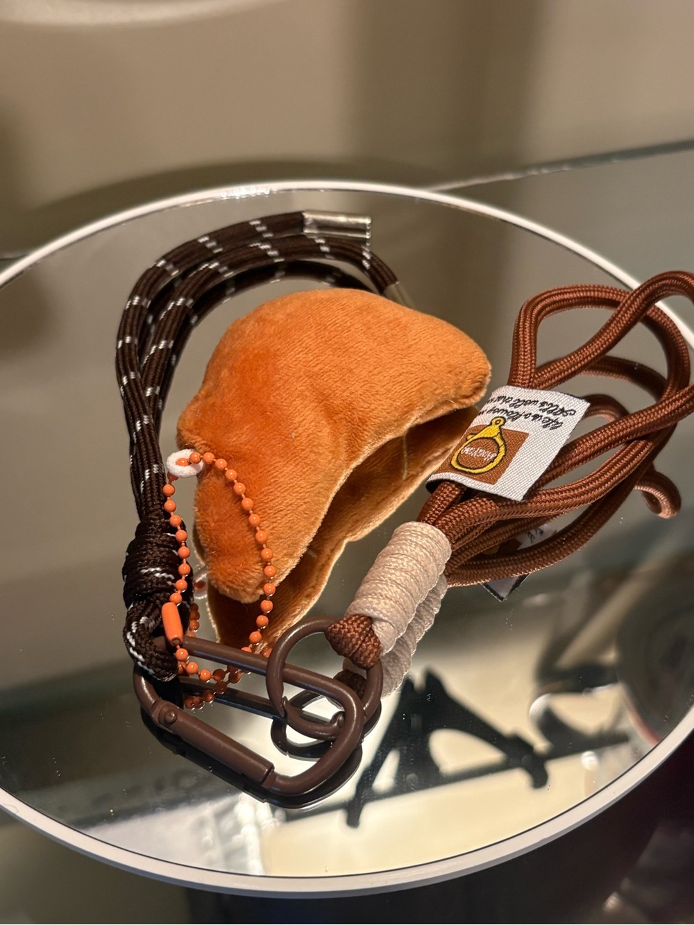 Plush Croissant Keychain Lanyard – Brown - Picture 4 of 4